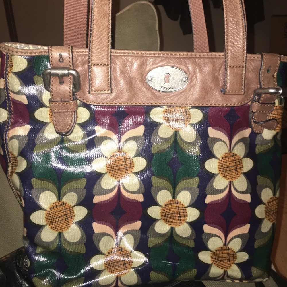 Fossil bag